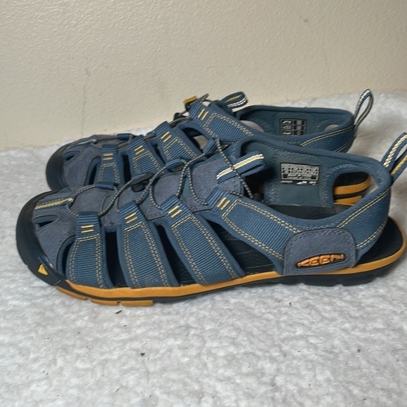 Keen Sandals Size 11.5 main image 12